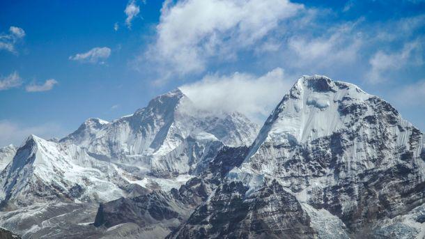 インドに山も砂漠も氷河も？世界一地形が多様な国だった！