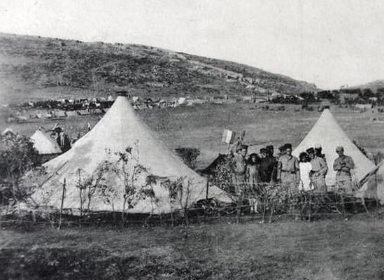 仏軍、WW1～2003年まで移動式軍用売春宿運営の事実発覚！