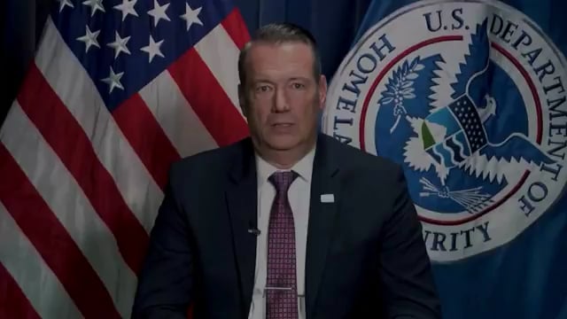 ICE代理長官「ICE批判するな！」→国民「無理」