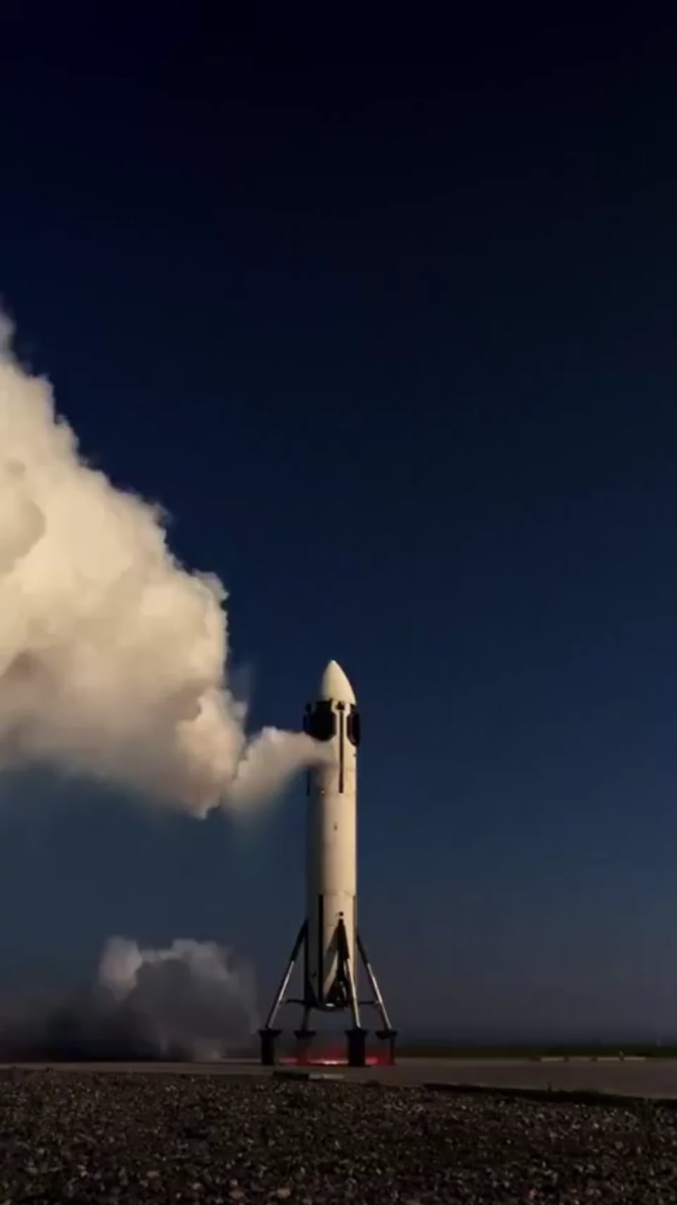 ホンダ、マジか！？自社製再利用ロケット打ち上げ＆着陸成功！