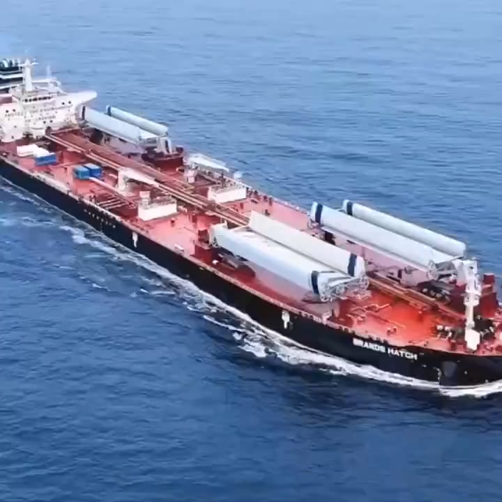中国さん、帆付きタンカーｷﾀ━━(ﾟ∀ﾟ)━━!! 年間5000トンCO2削減へ