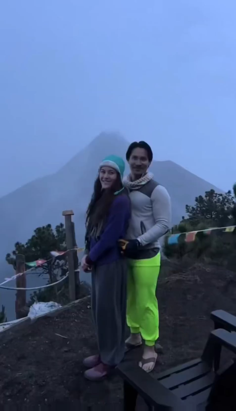 プロポーズ中に火山噴火とかいう奇跡ｗｗｗｗｗｗ