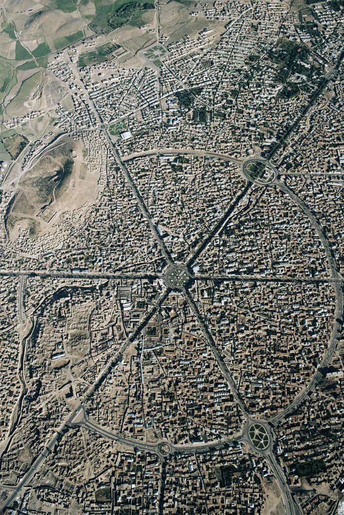 【写真】 紀元前12世紀 founded！イラン古都ハマダンのヤバさ