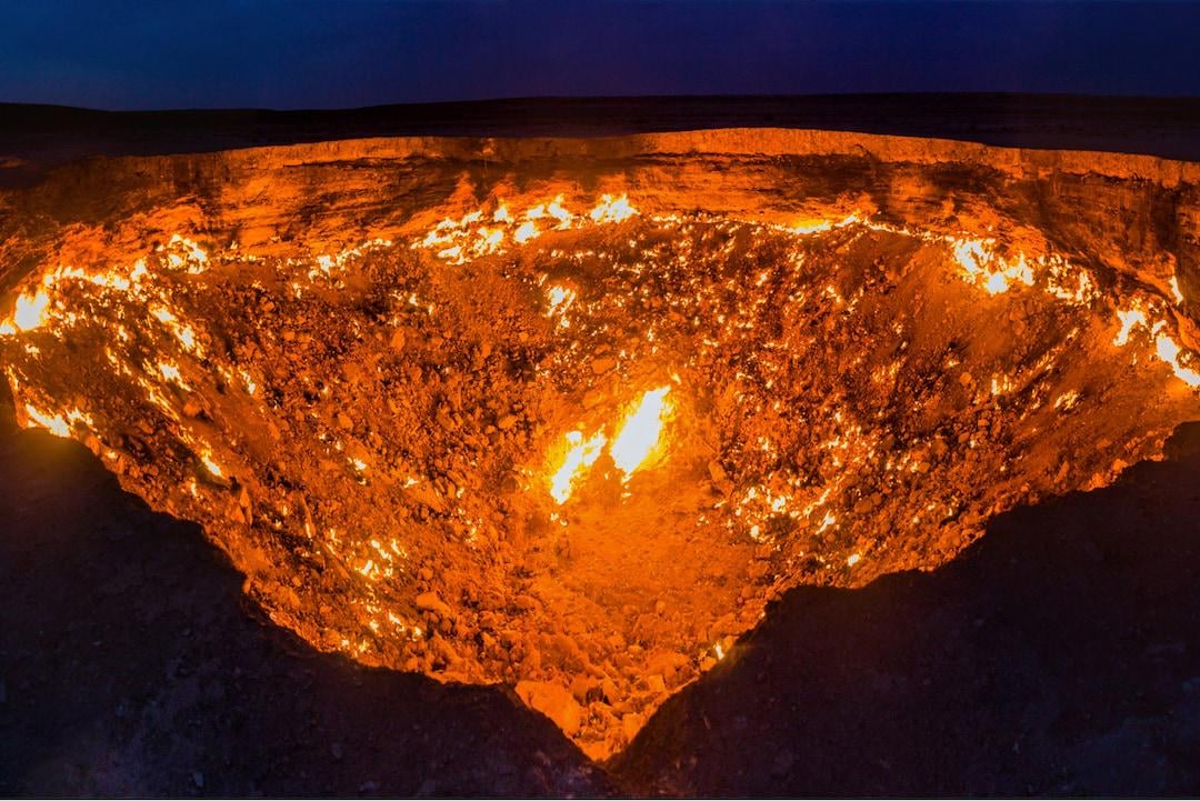 トルクメニスタンの「地獄の門」、54年の炎ついに閉鎖へ