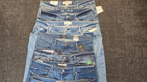 【衝撃】服のサイズ表記ガバガバすぎ！34インチが最大6インチも違うとかマジ？