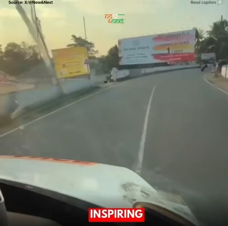 【感動】インド人、救急車に道を譲る！民度高すぎワロタ