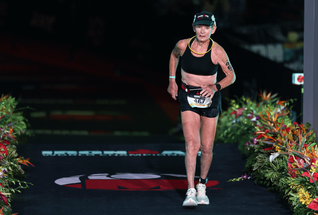 80歳米女性、鉄人レース完走！史上初の快挙ｗｗｗ