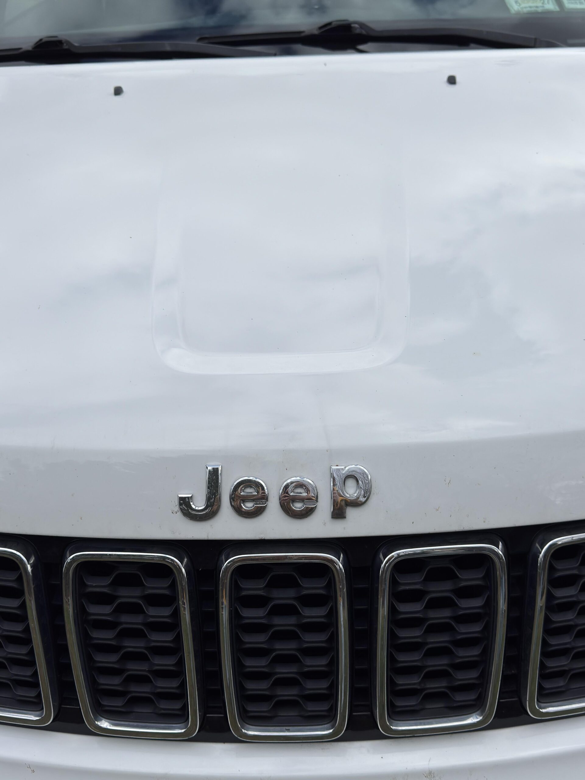 【草】義弟の車の修理、エンブレムの戻し方が斜め上すぎると話題にｗｗｗ