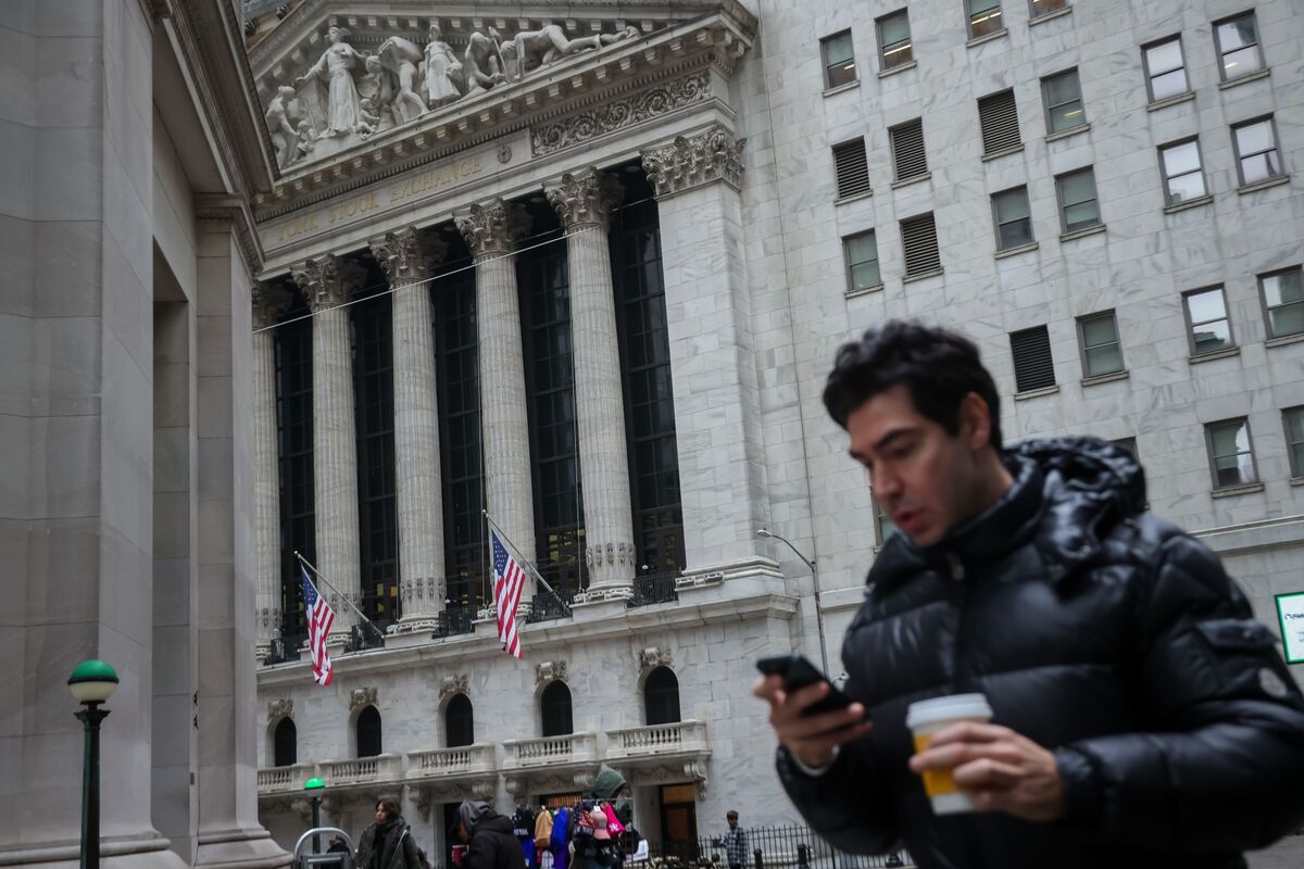 【速報】S&P500爆上げ！6週ぶり高値、ドル157円台！FRB利下げ観測ｷﾀ━━━━(ﾟ∀ﾟ)━━━━!!