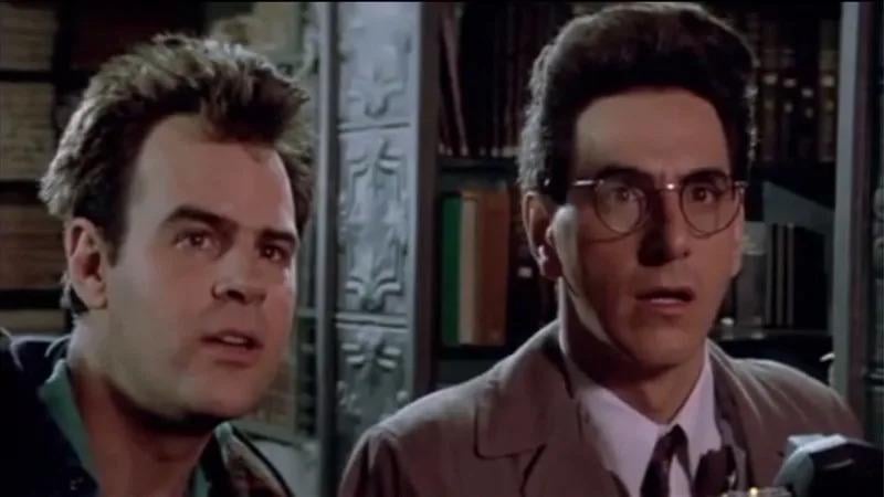 ダン・エイクロイド、アスペ、トゥレット、虹彩異色症持ちだった件