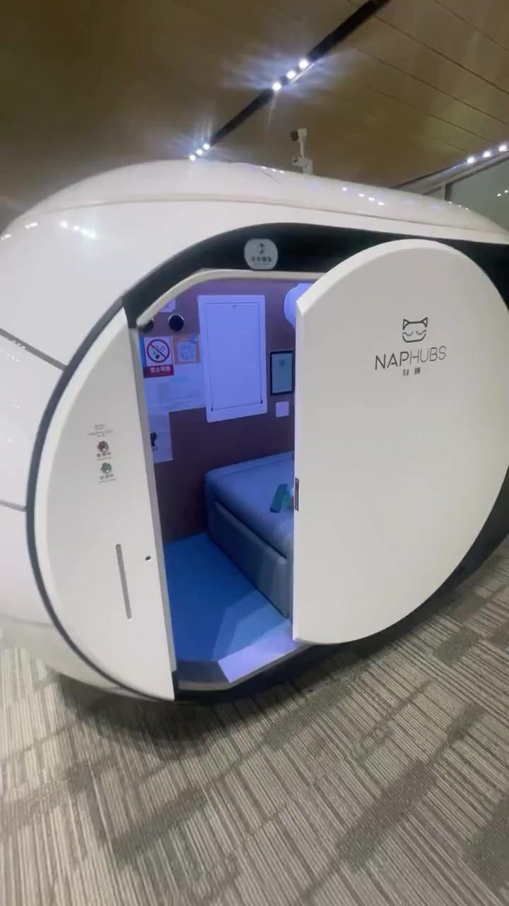 【朗報】中国の空港にカプセルホテル爆誕！これは捗る！