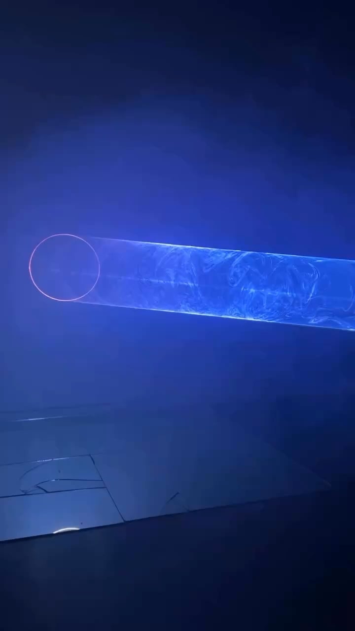 【悲報】ガチ勢カメラマン、禁断の撮影でカメラ死亡…