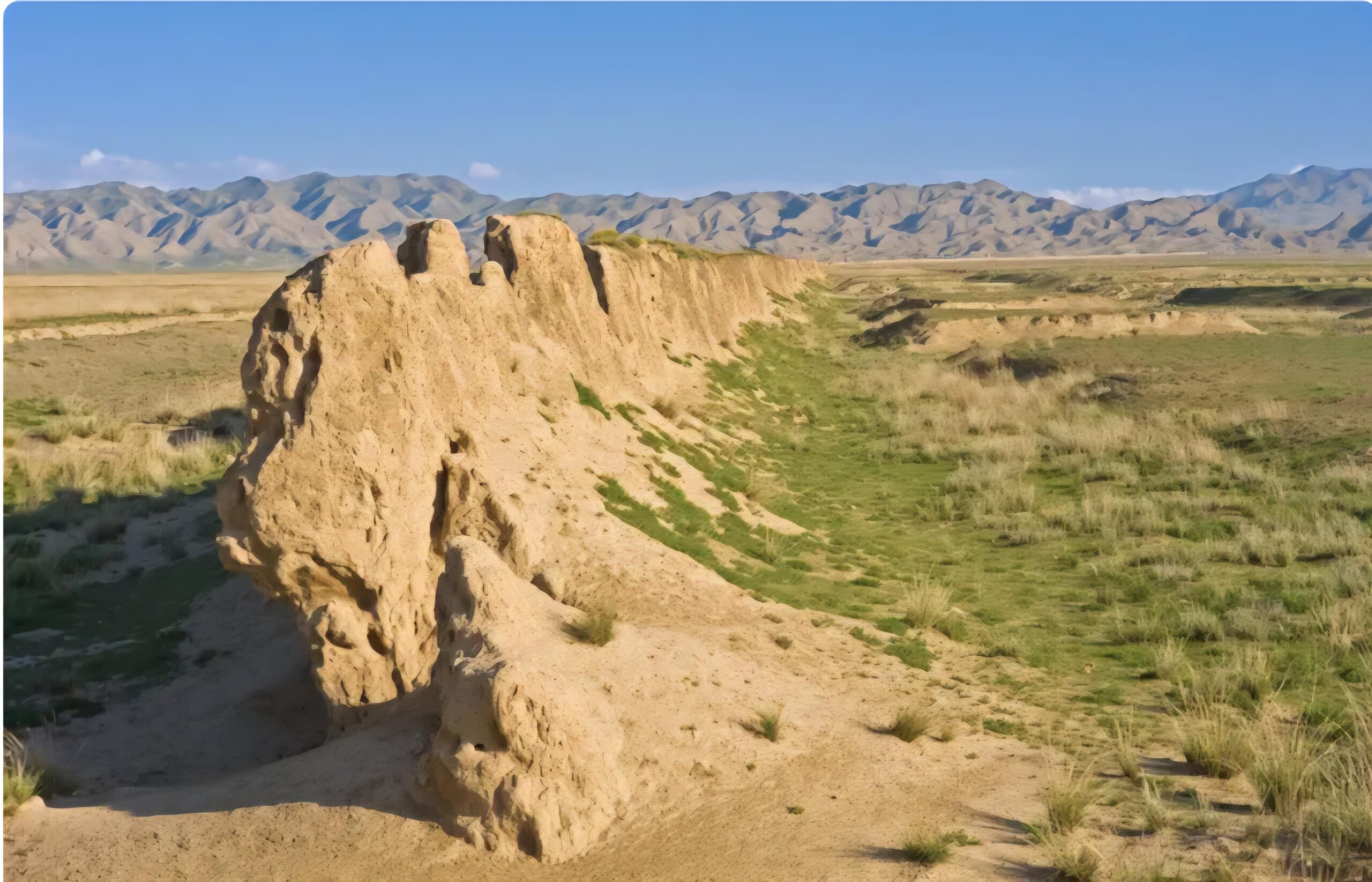 万里の長城、西の果てはゴビ砂漠だった件